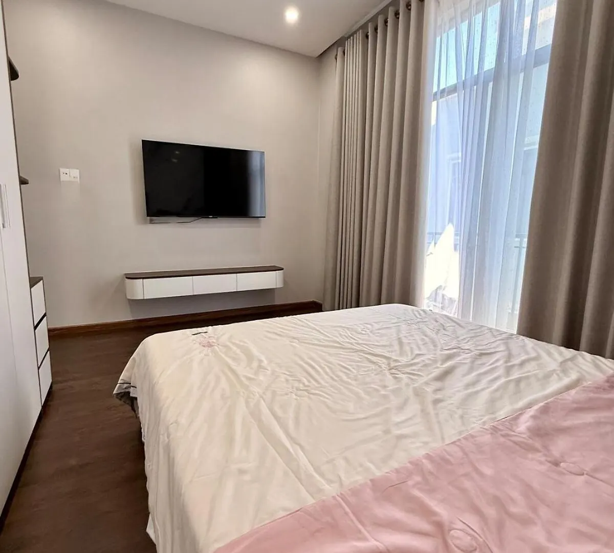 Sweet Home Da Nang 0*,  Vietnam