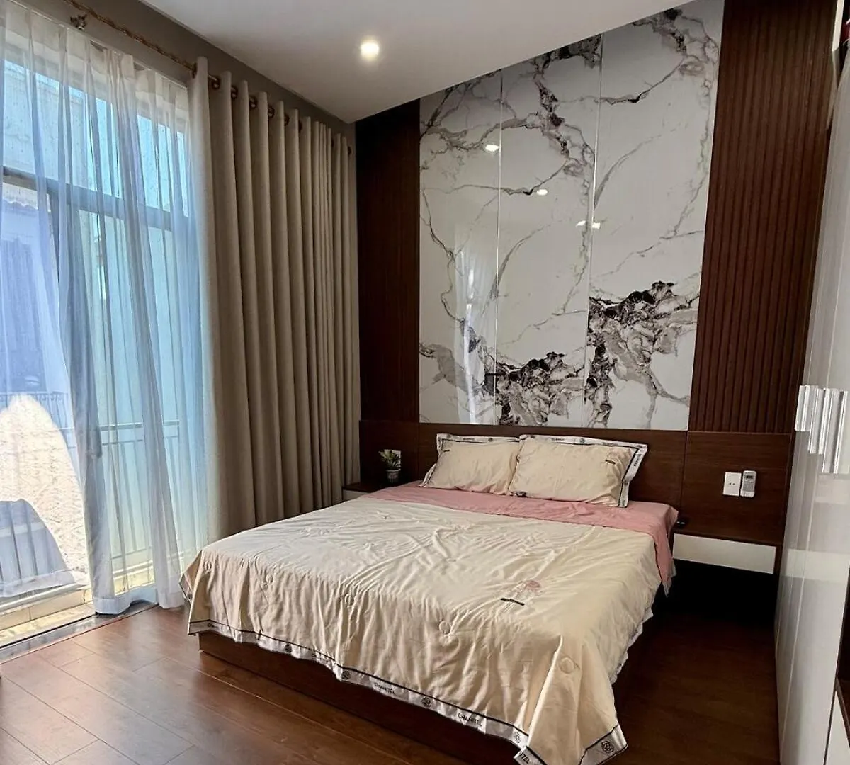 Sweet Home Da Nang 0*,  Vietnam